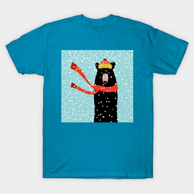 BLACK BEAR IN BLIZZARD T-Shirt by JeanGregoryEvans1